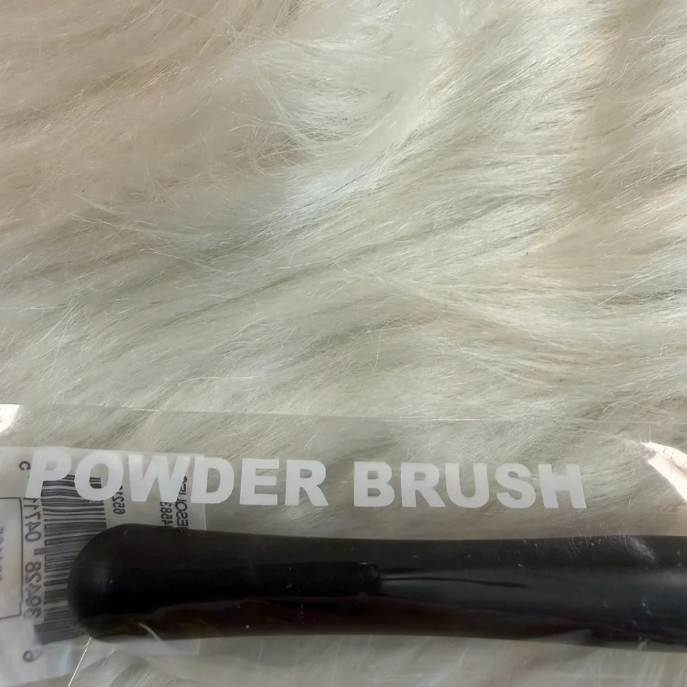 🩷5/$10🩷 Makeup Powder Brush with Black Handle